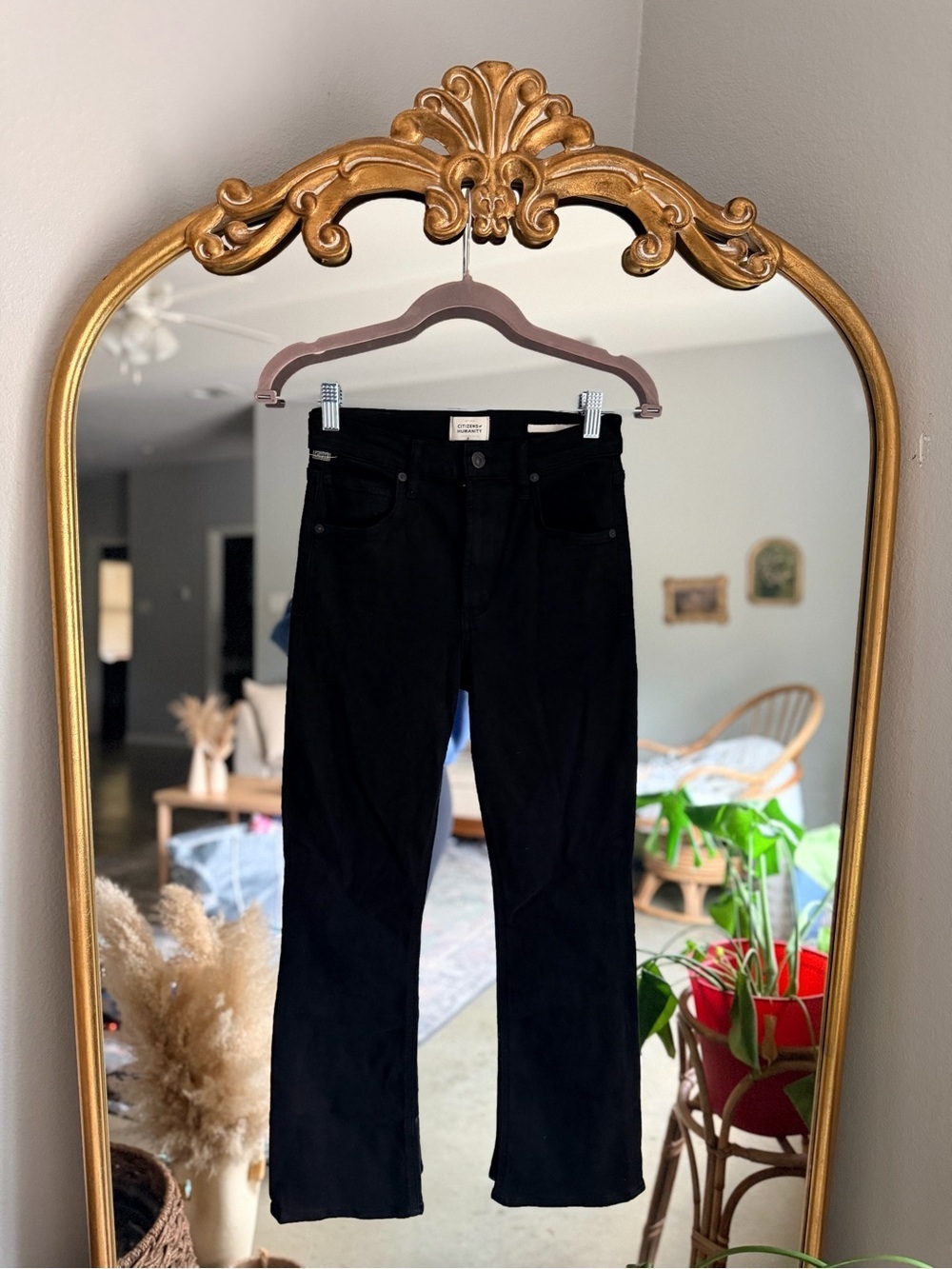 Citizens of humanity isola black cropped boot cut jeans size 24